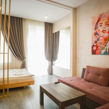 Leogrand Apartment On Drohobycha 4 Lemberg Exterior foto